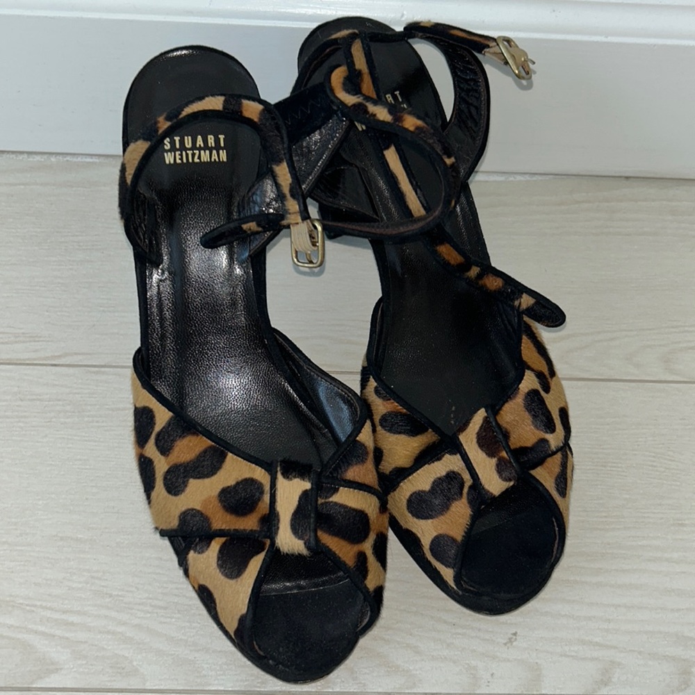 Stuart Weitzman pumps